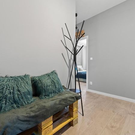 Rentplanet - Apartament Natolin 바르샤바 외부 사진